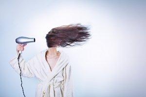 How to stop screwing yourself over | Mel Robbins