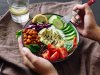How to Stay Fit and Eat Well on a Tight Budget