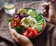 How to Stay Fit and Eat Well on a Tight Budget